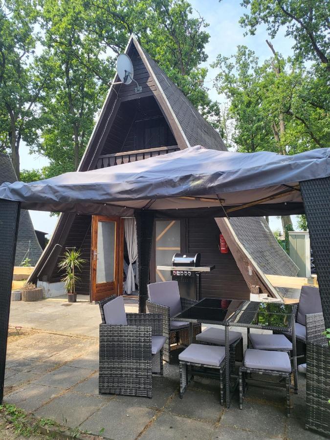 Finnhuette Strandbad Adria Dessau-Rosslau Dış mekan fotoğraf